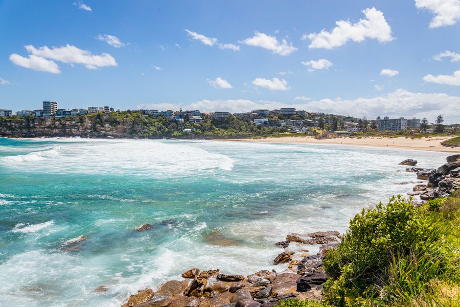 Best Suburbs to Live in Sunshine Coast in 2026: Lifestyle, Schools and Community