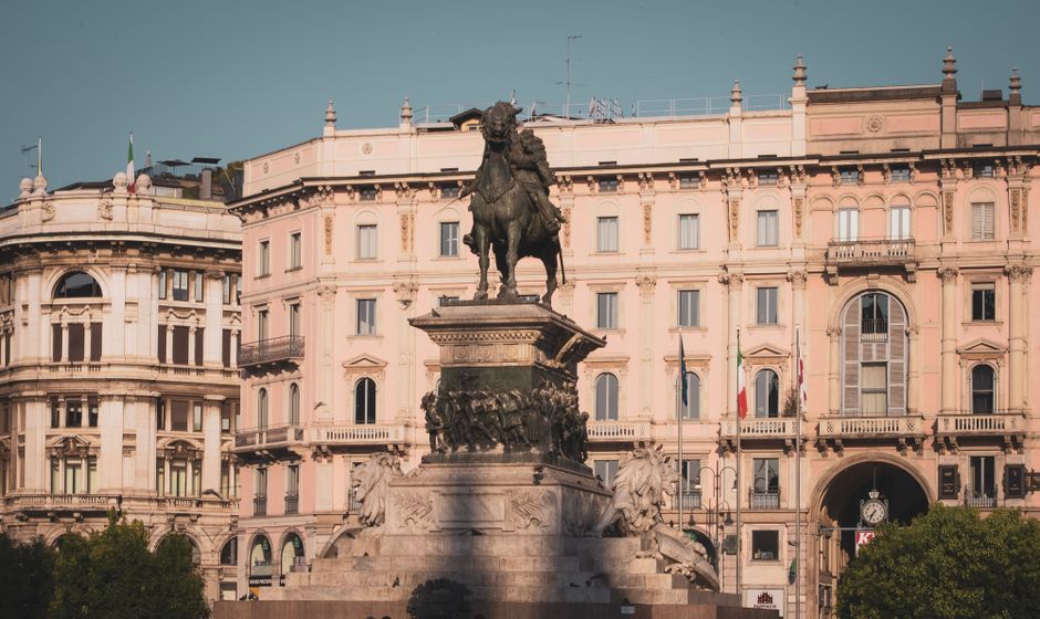 Milan's War on Visual Clutter: How the City Is Tackling Duplicate Image Replacement