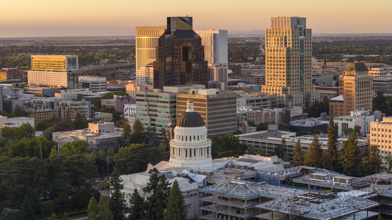 Newsom Opposes State Tax Measure, Backs Federal Wealth Tax Plan