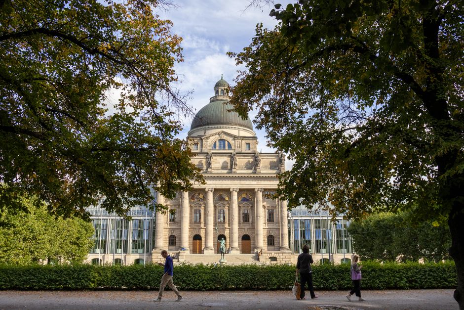 Munich's Hidden Gems: The Nature Walks Locals Love But Tourists Miss