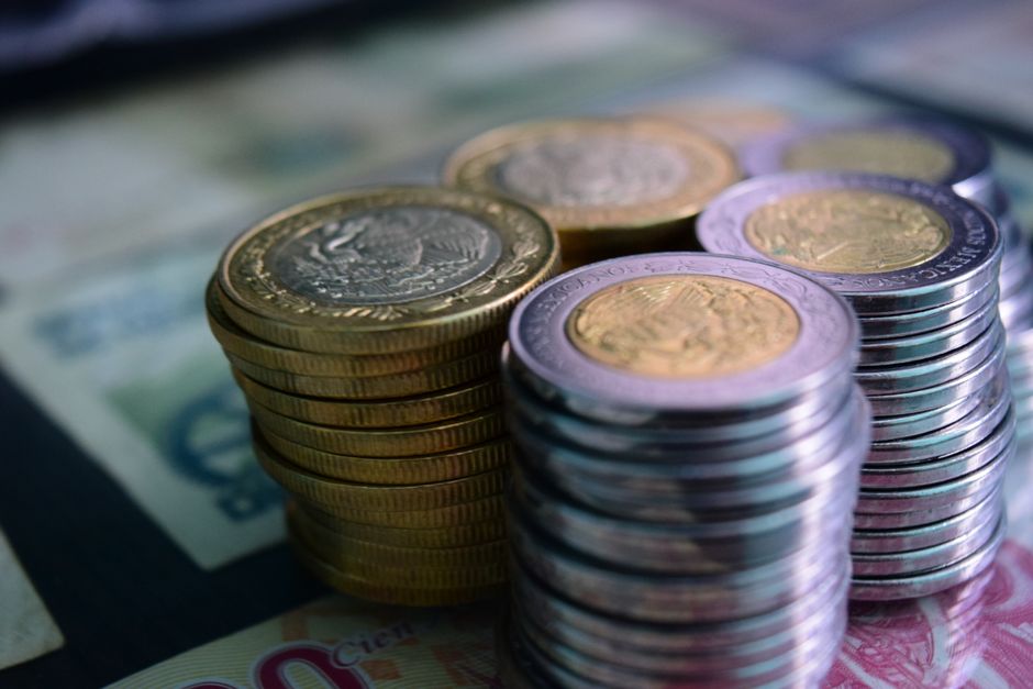 Gold surges 3% as oil slumps, shaking Perth stocks