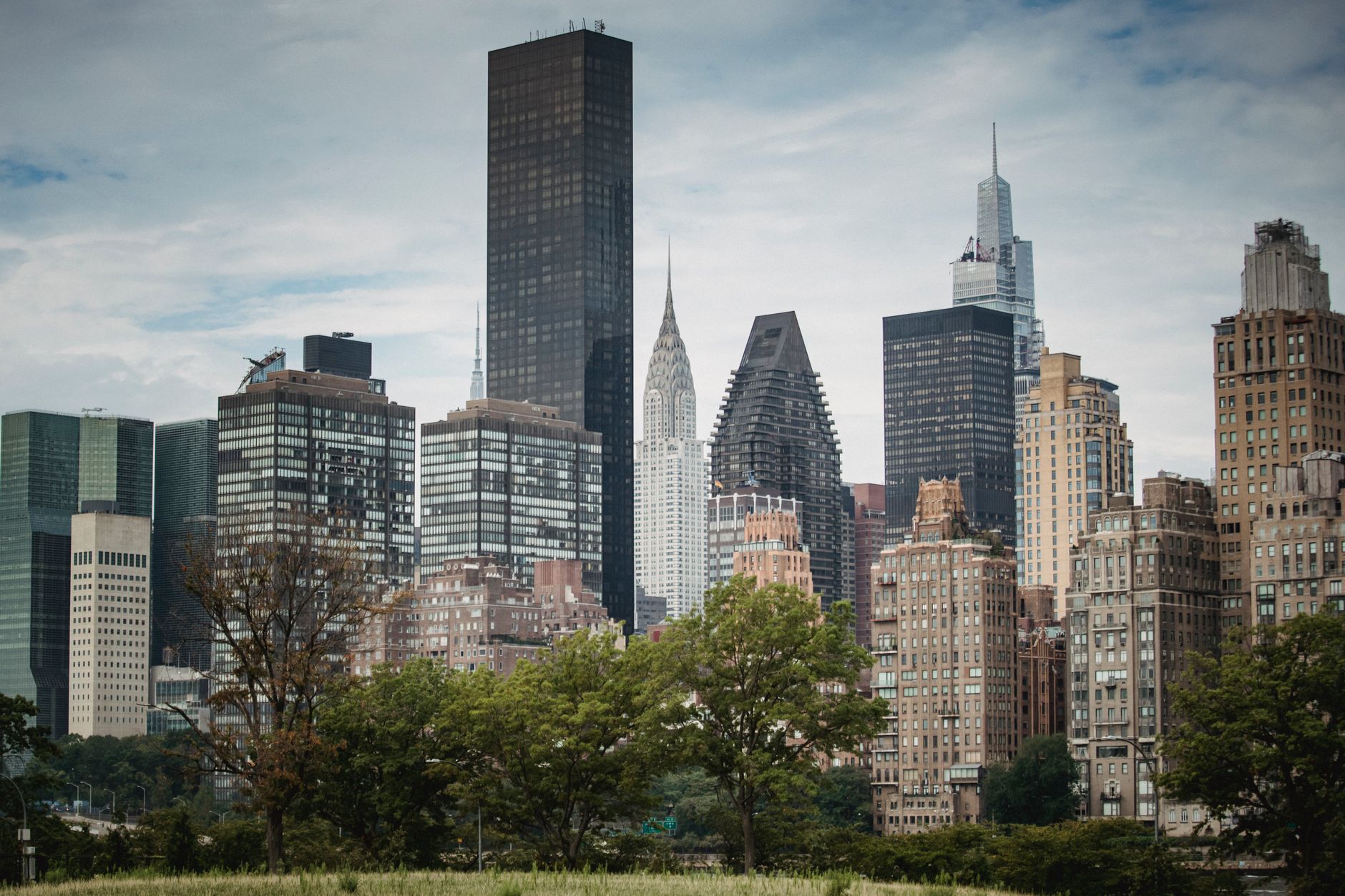 Buy vs Rent Near NYC: Yonkers & Westchester Suburbs 2024