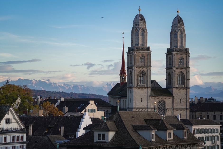 Breaking into Zurich's ultra-premium market: A first-time buyer's survival guide