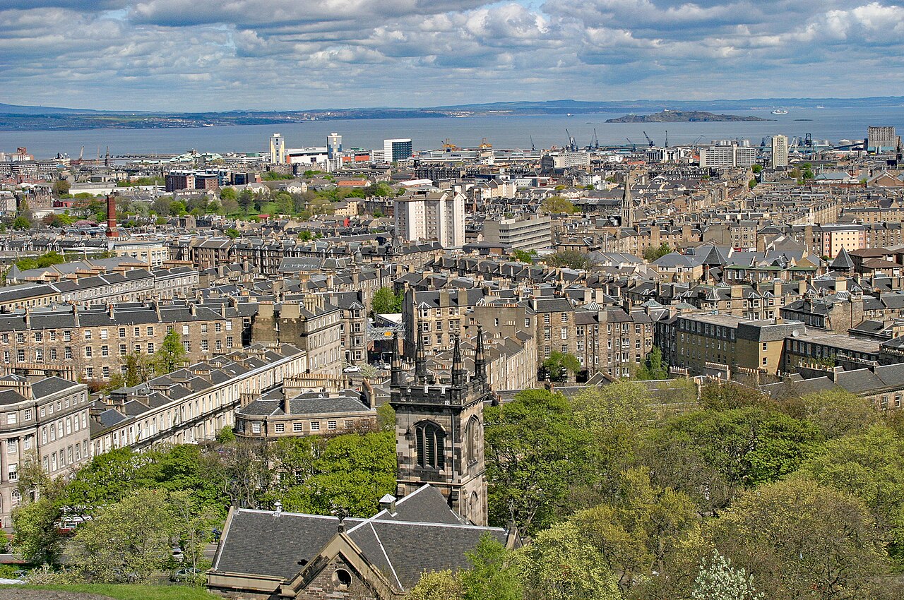 Edinburgh's Summer Culture Rush: Why July is the Month When the City Finally Comes Alive