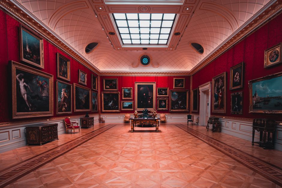 The Architects of Vision: How London's Gallery Visionaries Built a World-Class Scene