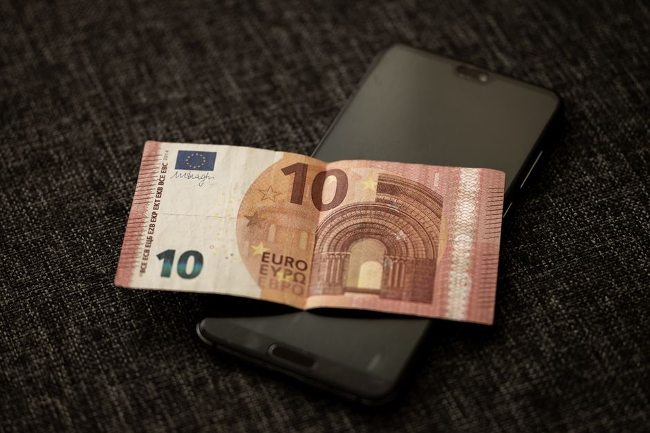 Digital Wallets to Instant Loans: How Fintech Is Reshaping Money for Canberra's Everyday Residents
