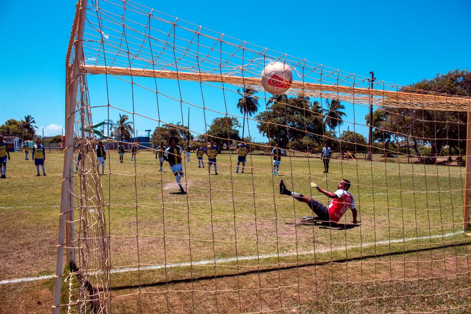 Pirates Defeat Chiefs 4-3 in Thrilling Soweto Derby Seven-Goal Thriller