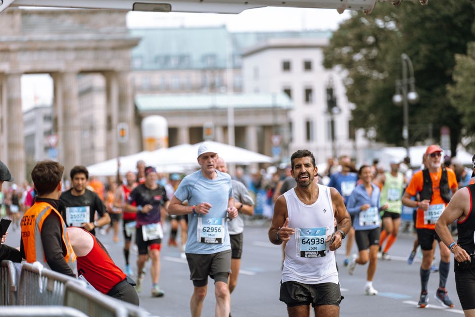 From Kreuzberg Kitchen Tables to Marathon Finish Lines: How Berlin's Grassroots Endurance Movement Built Something Beautiful