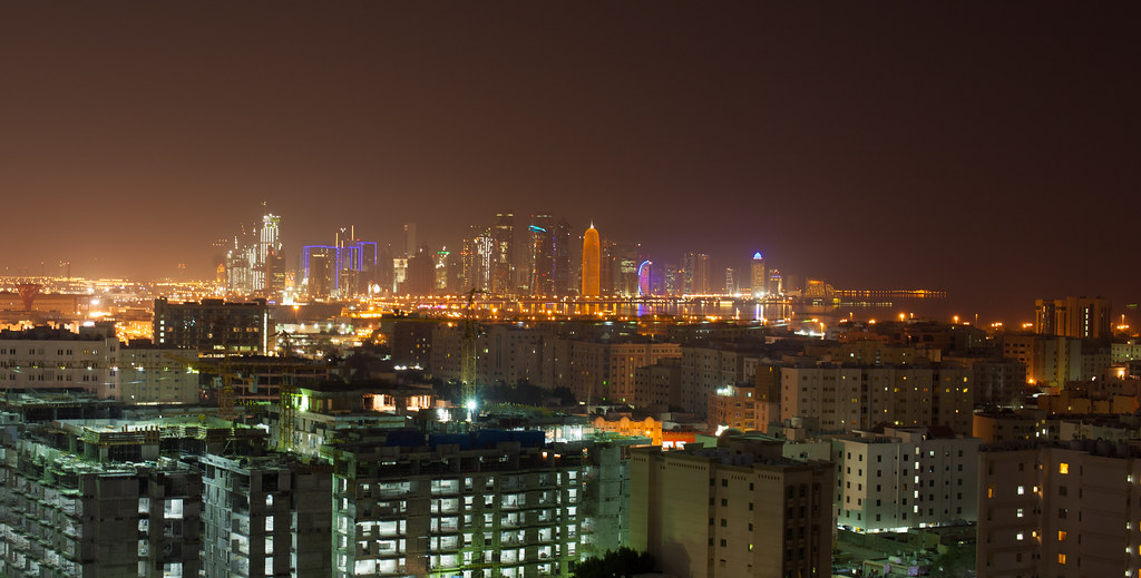 Doha Residents Discover Outdoor Pools for Serious Lap Swimming