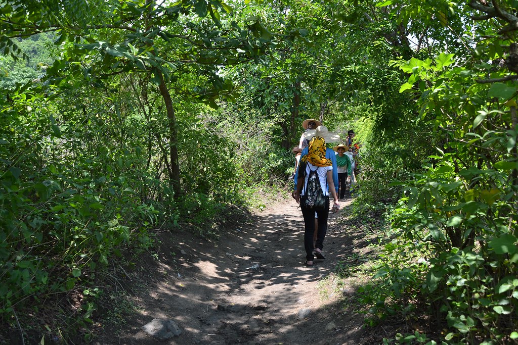 Residents Rank Manila's 5 Best Walking Trails by Distance, Difficulty