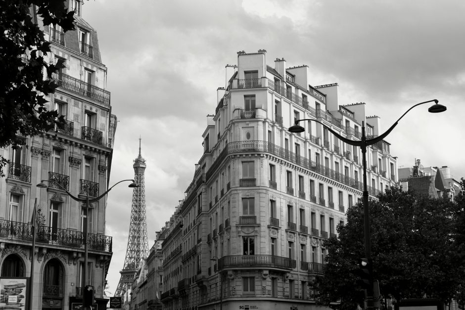 Understanding the Rise of Duplicate Images in Paris: Background Context and How We Arrived at This Point