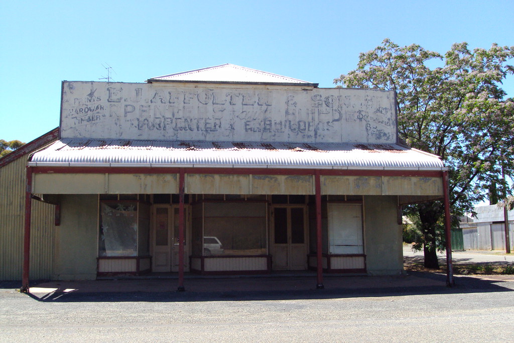 Getting Around Darwin: Roads, Public Transport and Connections