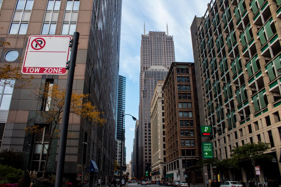 Chicago Launches Push to Fix Duplicate Street Sign Problem That Has Confused Drivers for Years
