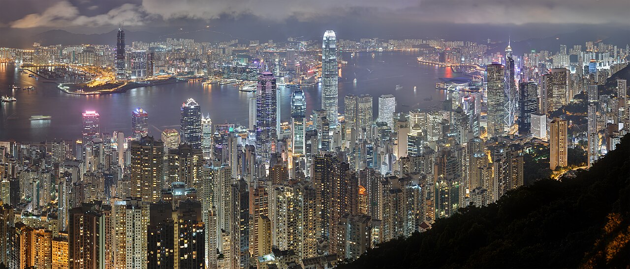 From Dai Pai Dong to Dinner Table: How Hong Kong Residents Are Rewriting Their Health Through Local Food