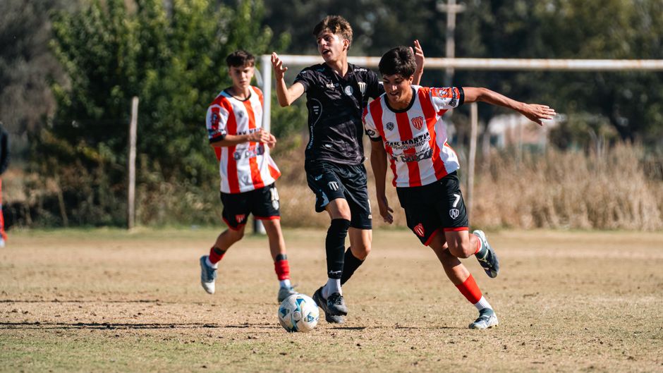 Junior Australian Rules Football in Ballarat: Clubs, the Season and How to Register Your Child
