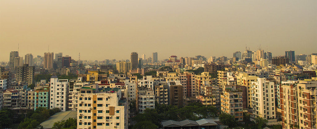 Dhaka Residents Navigate Mental Health: GP, Psychologist, or Counsellor Guide