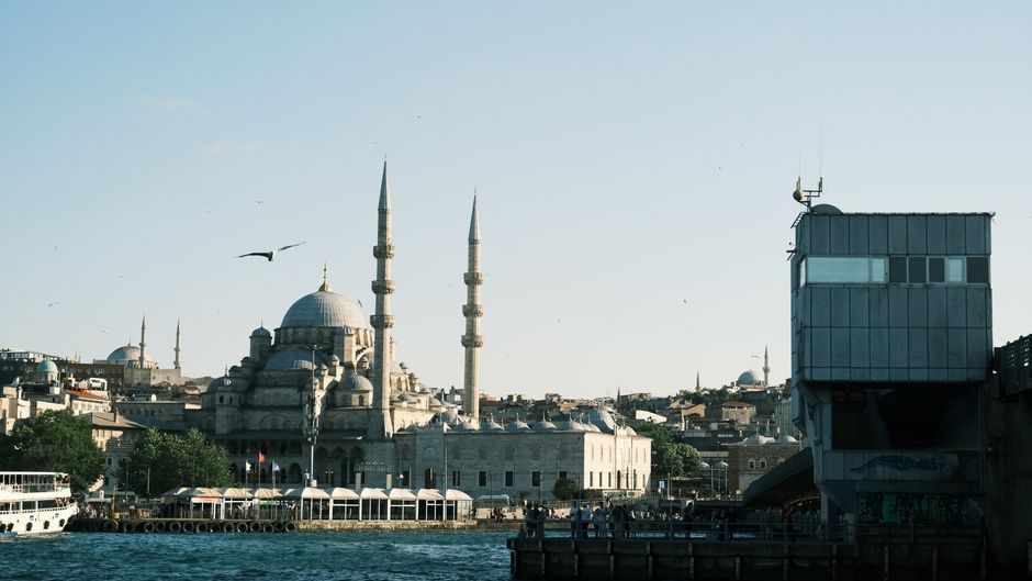 Istanbul's Duplicate Image Problem: The Numbers Exposing a City's Digital Archive Crisis