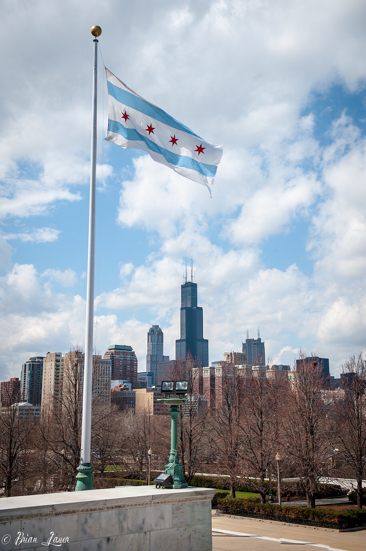 Chicago's Moment: Rising Equities, a Gold Surge and the Investors Quietly Winning This July 4th