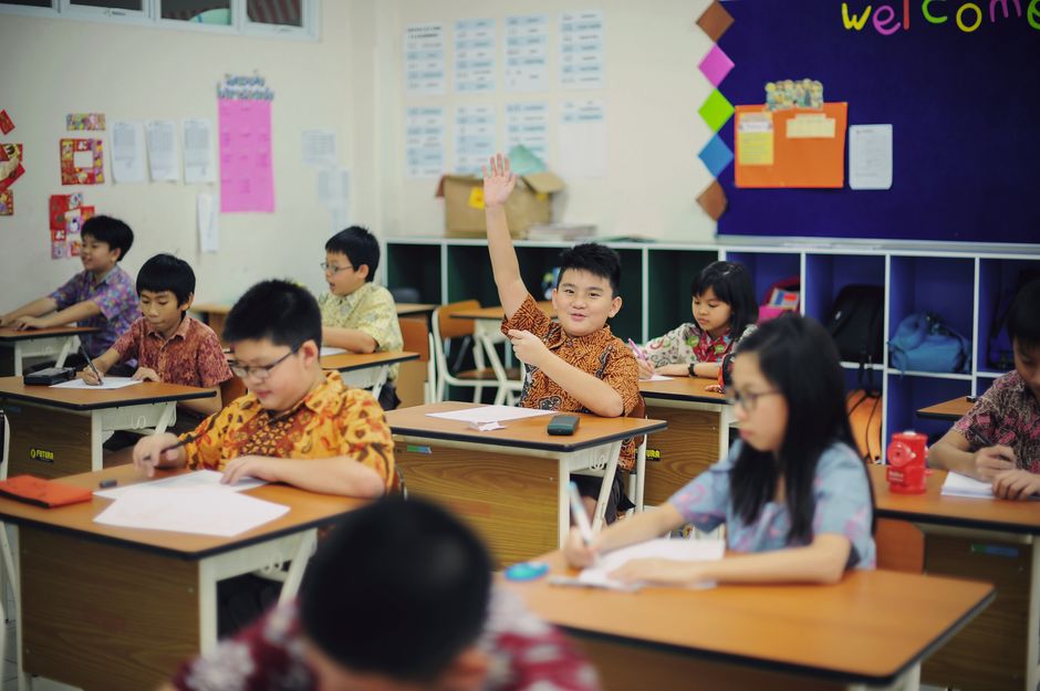 Tuition Fees and Class Sizes: Parents and Students Voice Frustration Over Growing Burden