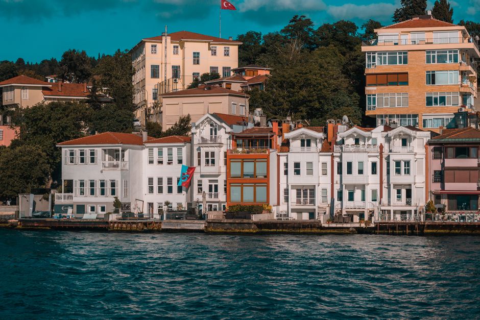 What Istanbul's auction data and price movements are signalling to first-time buyers