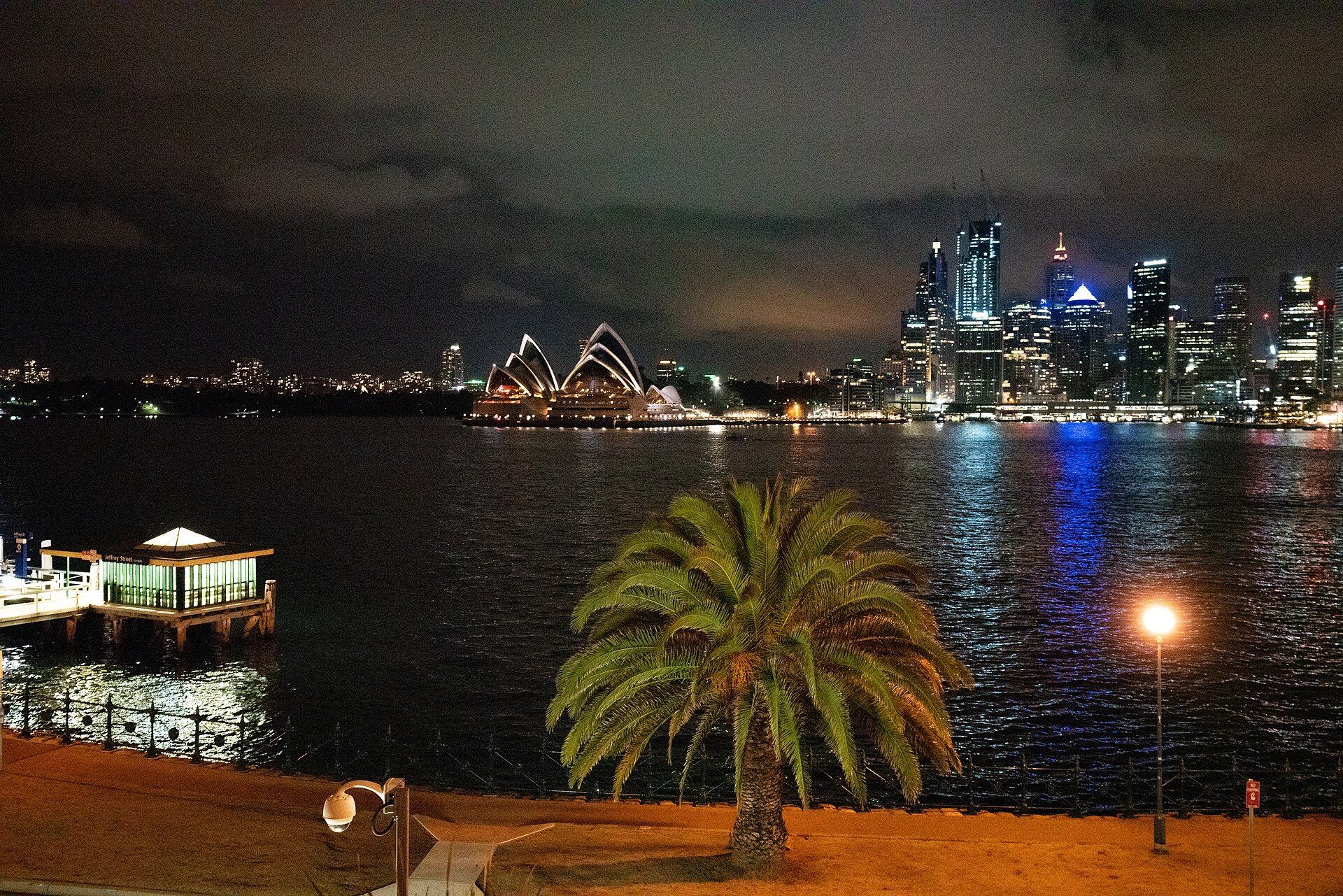 Two coastal walks that show off Sydney at its winter best