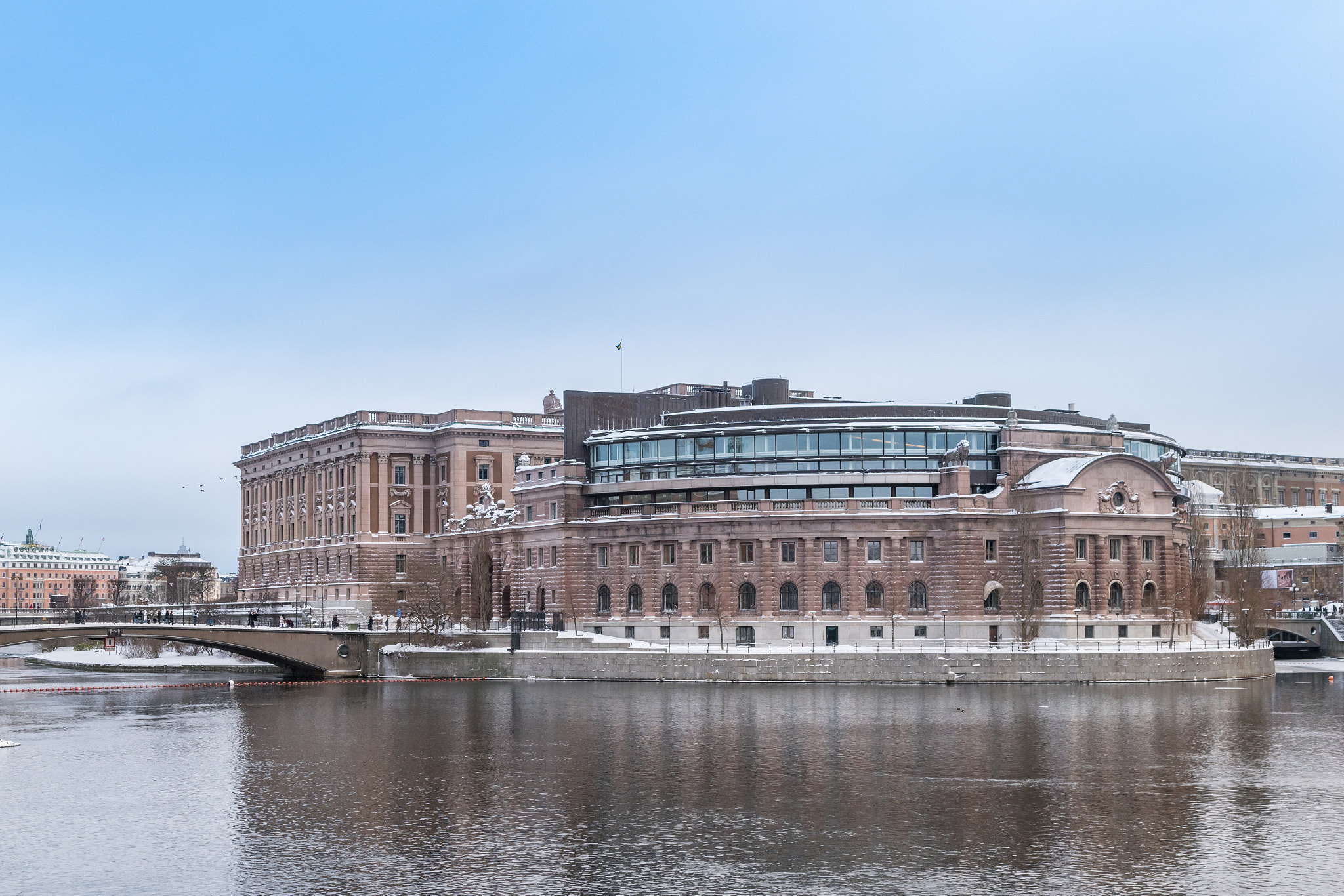 Stockholm Launches 5 Meditation Classes and Apps for Summer Mindfulness