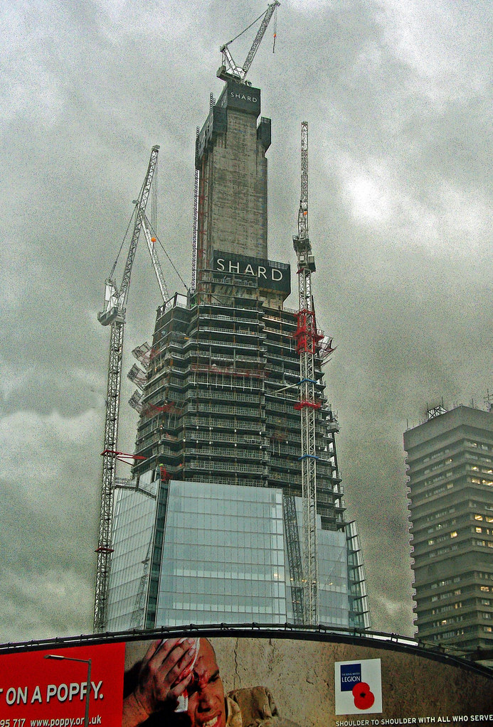 London Approves 40-Storey Tower Adding 550 Apartments to Canary Wharf