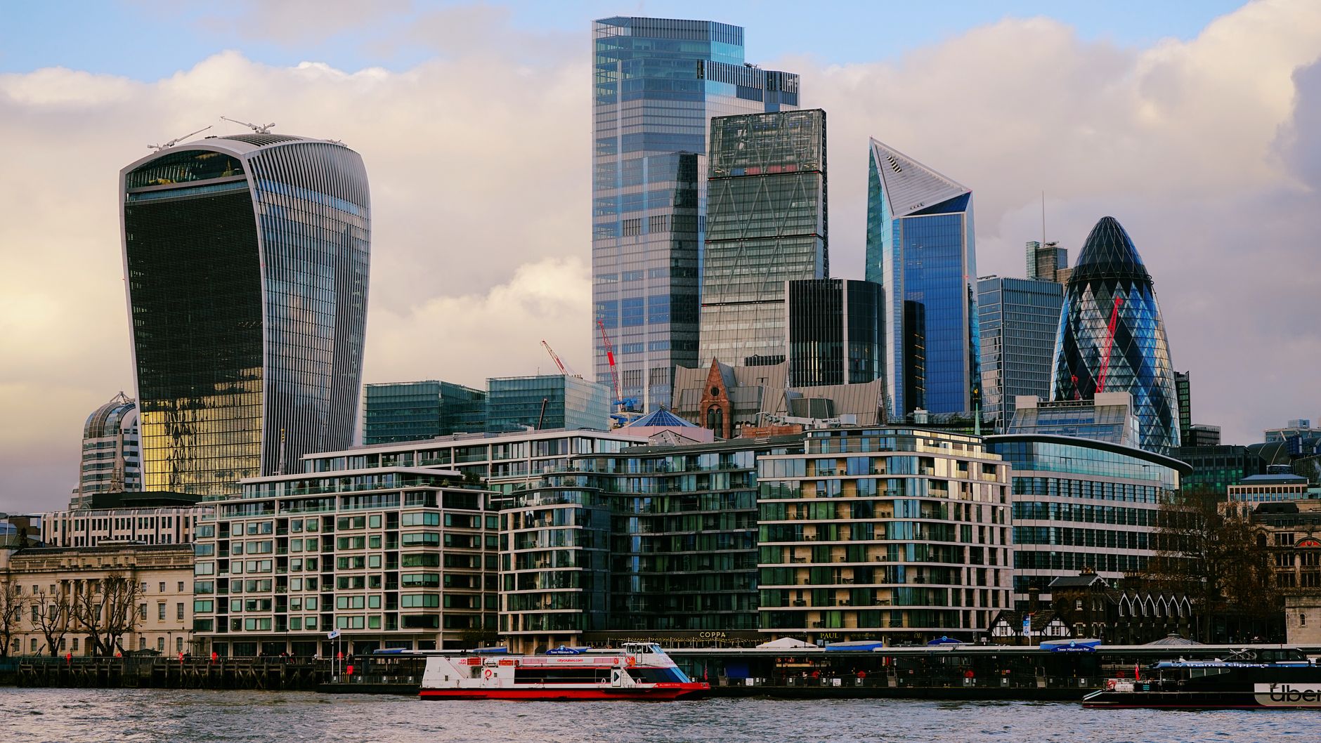 Smart City Jobs Boom: What London Workers and Job Seekers Need to Know About Gov Tech