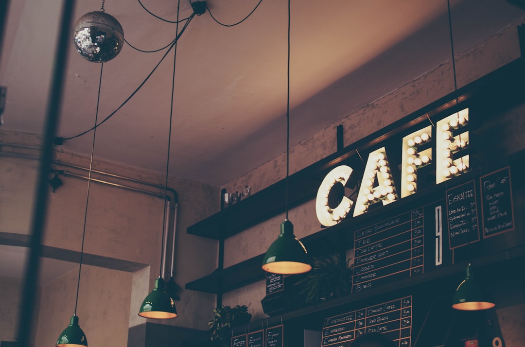 Best Cafes in Milan 2026 — Top Coffee Shops, Aperitivo Bars and Specialty Coffee in Milan