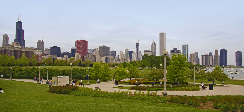 Chicago Property Auction Strategies: Buyer's Agent Tactics