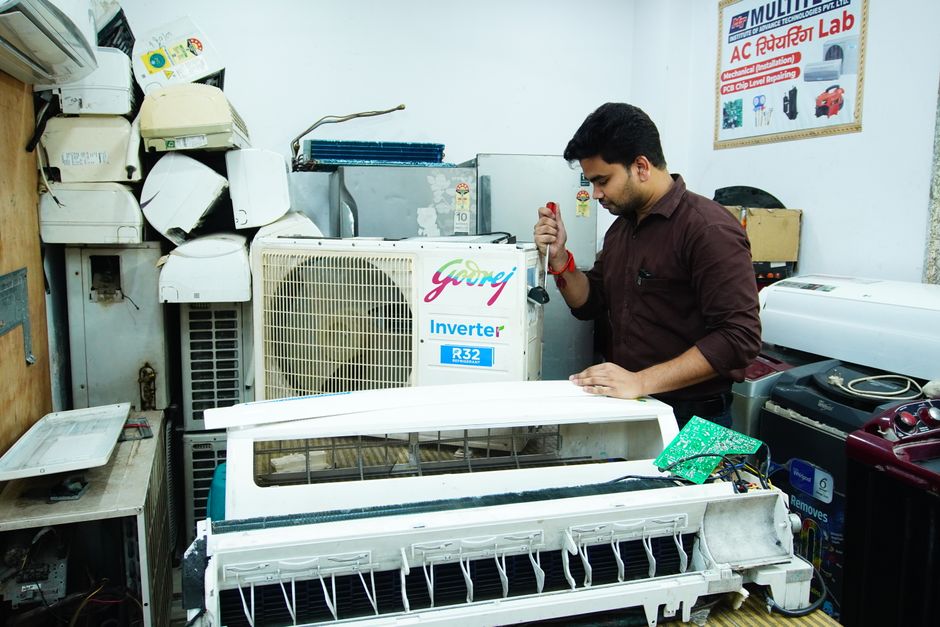 Delhi's Tech Boom Masks Growing Pains: Innovation's Hidden Costs Come Into Focus