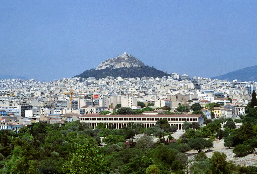 Nightlife in Athens: Psyrri Bars Draw Summer Crowds