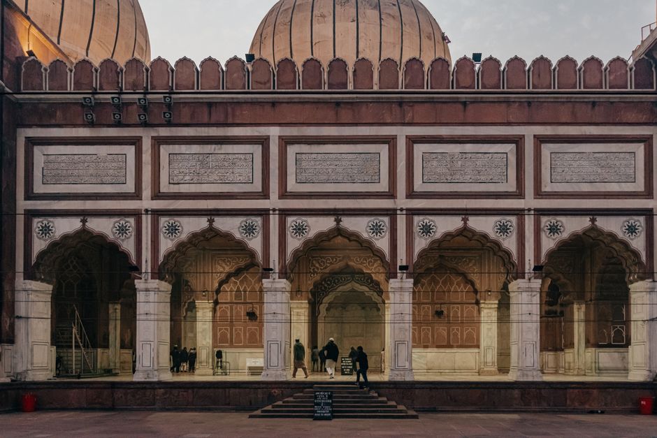Delhi's Duplicate Image Replacement Issue: Voices from Affected Community Members
