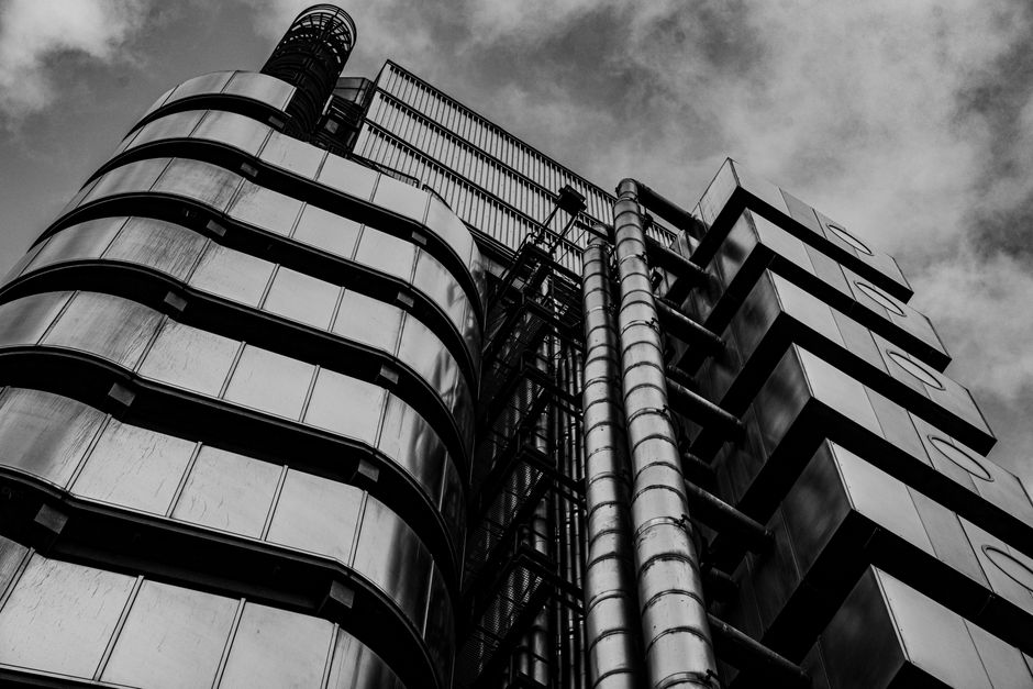 The Great Repricing: Why Today's Market Divergence Is a Warning, Not a Wobble