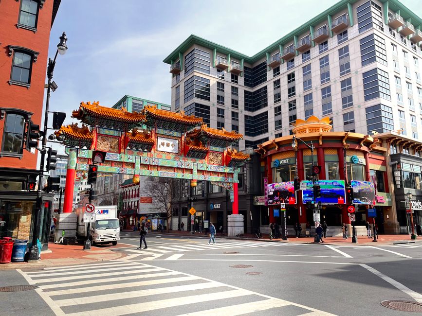 Washington Lags Behind London and Singapore in Replacing Duplicate Street Imagery — Here's Why