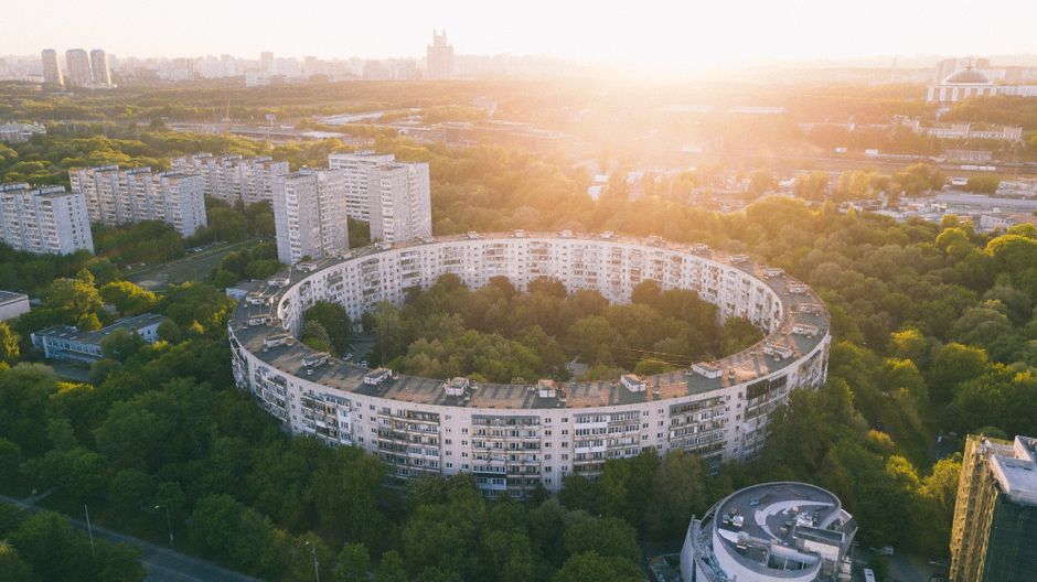 Moscow's Build-to-Rent Boom Reshapes Housing Options for Tenants