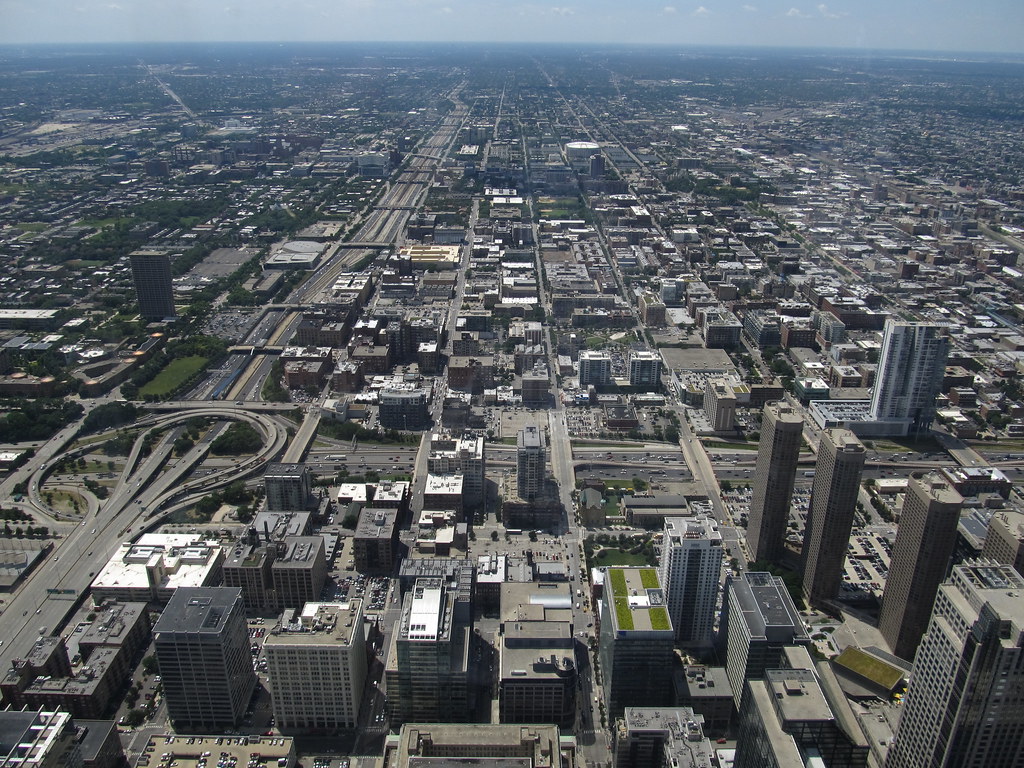 Chicago’s AI Future: Roadmap for New Products and Developments in Local Business