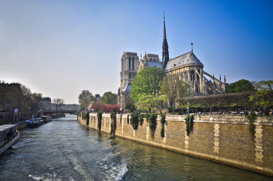 Best Time to Visit Paris: Complete Weather Guide