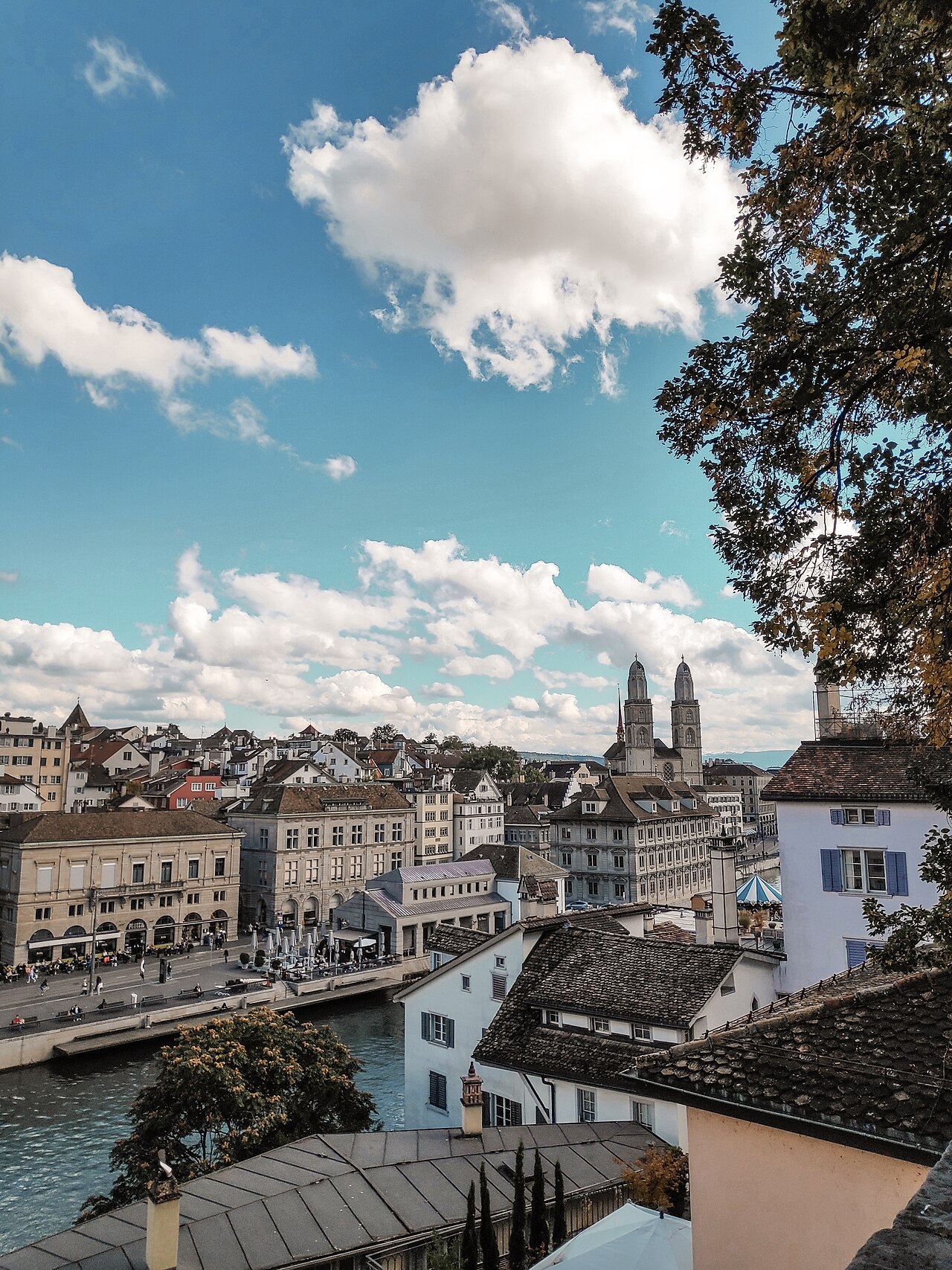 Zurich's Fintech Boom: What Job Seekers and Professionals Must Know to Stay Competitive