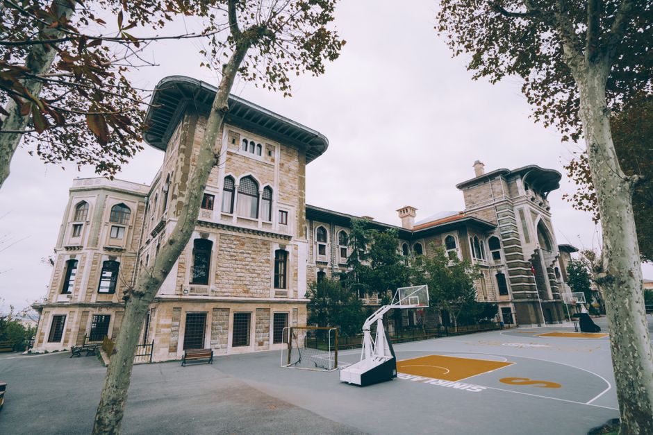 The Rise of Outdoor Boot Camps: What to Expect in Istanbul's Summer Fitness Scene