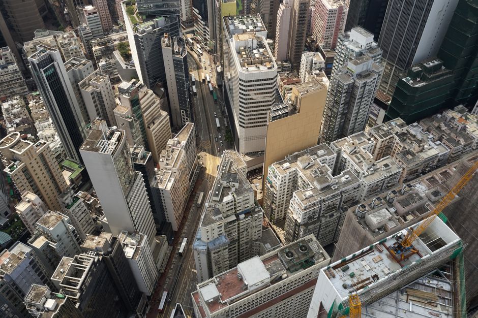 Hong Kong's Trade Engine Sputters: How Global Headwinds Are Testing the City's Business Resilience