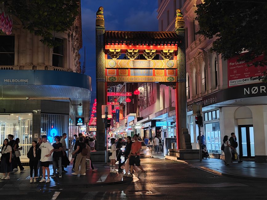 Melbourne's rental crisis deepens as vacancy rates hit record low this week