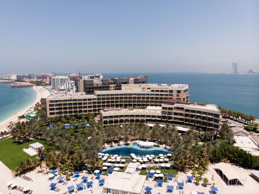 Luxury Hotels Dubai: Your Complete Local Guide