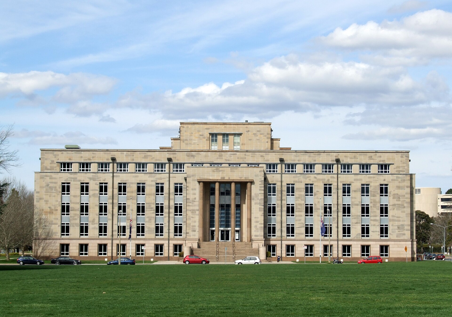A newcomer's guide to Canberra's districts and town centres