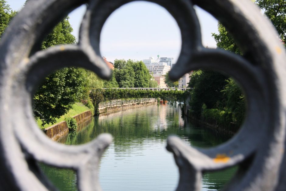 Ljubljana's Digital Archives Are Full of Duplicate Images — Why That Hidden Problem Hits Residents Hardest
