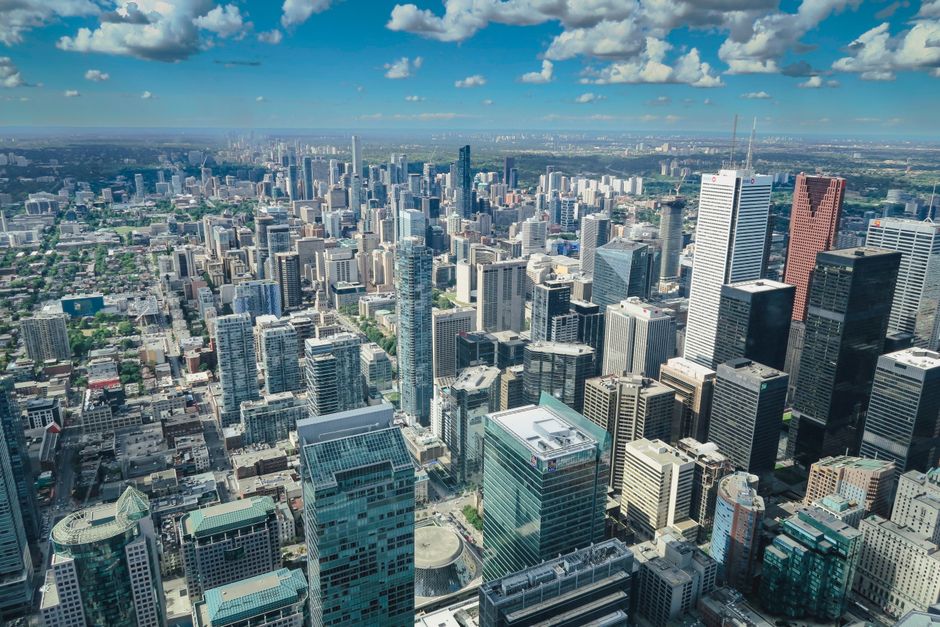 Toronto's $2.3B VC Bet Transforms Urban Tech Innovation Landscape
