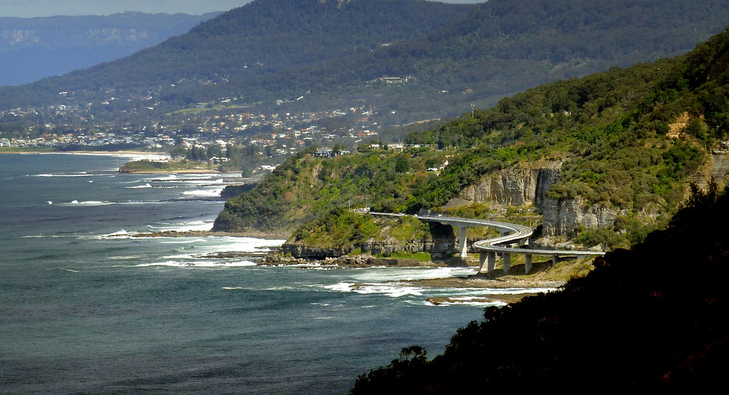 Wollongong House Prices Rise as Units Fall