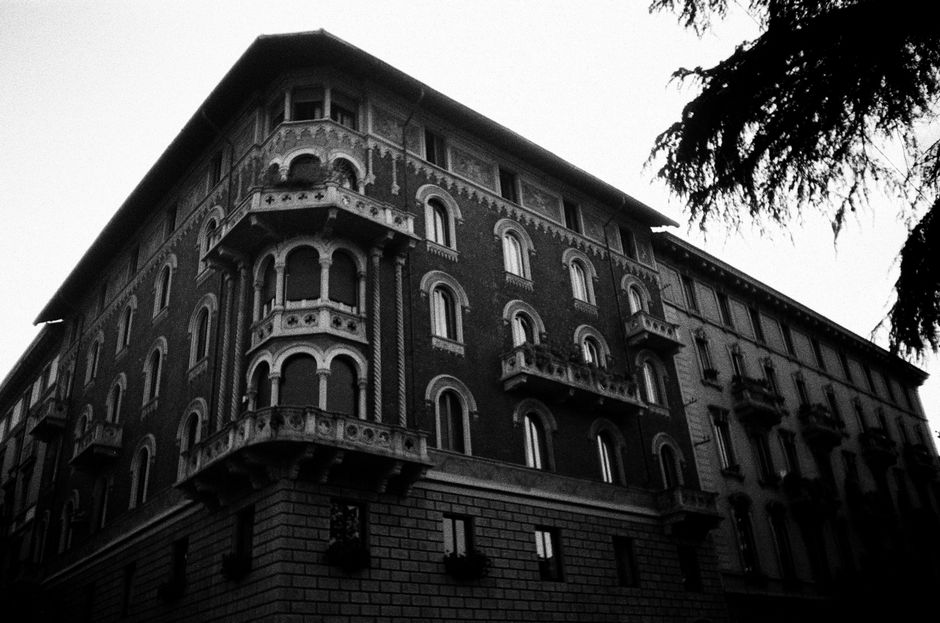 Milan's Social Housing Boom: What Double-Digit Returns Tell Investors About Affordable Schemes
