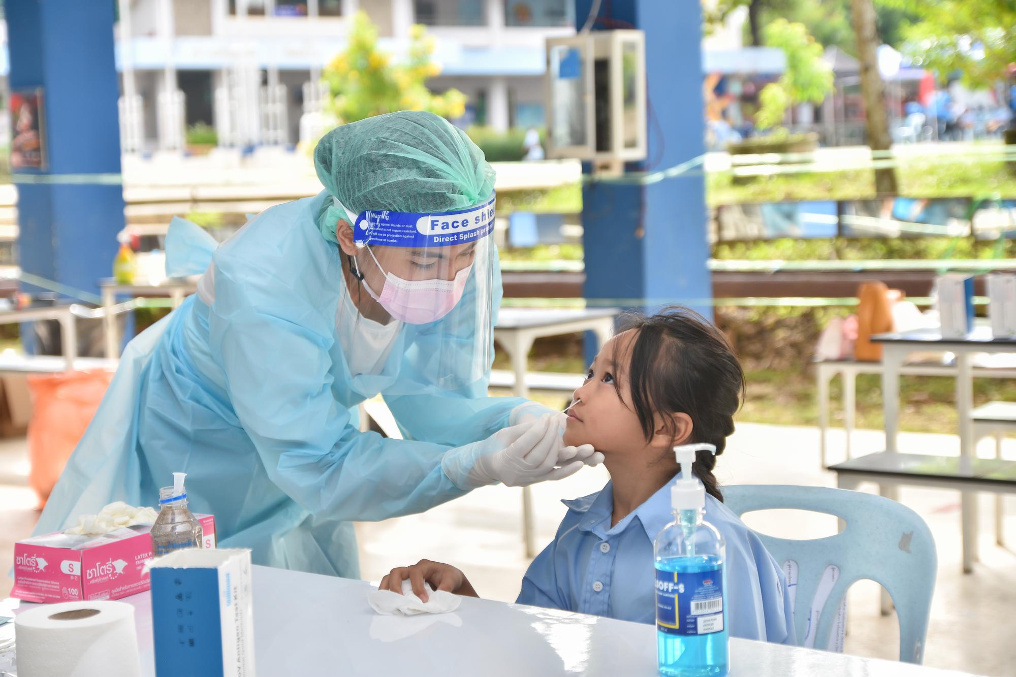Bangkok residents cut health costs with annual GP check-ups today