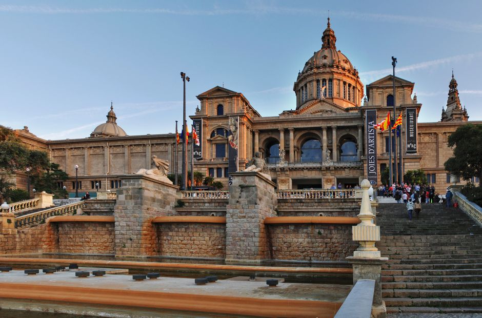 What Visitors Should Know and the Must-See Highlights in Barcelona Today